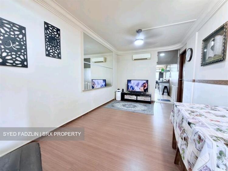 Blk 82 Commonwealth Heights (Queenstown), HDB 2 Rooms #559119091